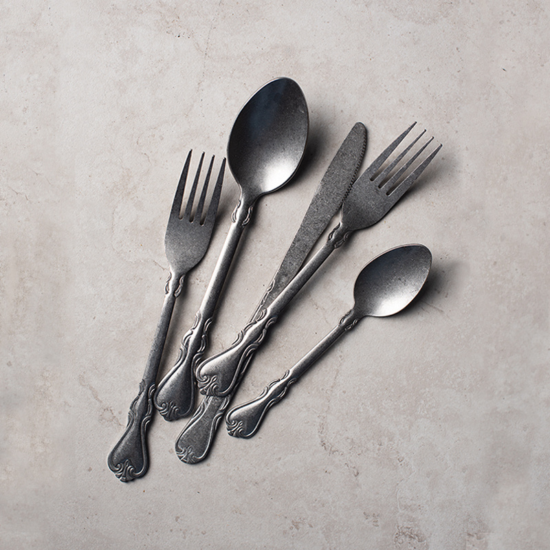 手作りヴィンテージスプーンナイフとフォーク、テーブルシューテ - Commercial Kitchen Set のレビューと価格